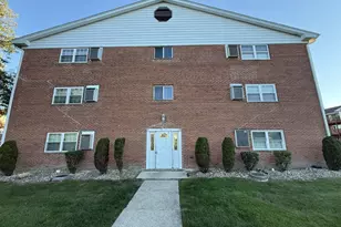 6115 W 94th St, Oak Lawn, IL 60453 - Photo 3