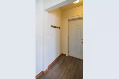 1000 N Raynor Avenue #2, Joliet, IL 60435 - Photo 5