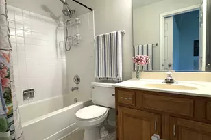 8249 Ripple Ridge, Darien, IL 60561 - Photo 15