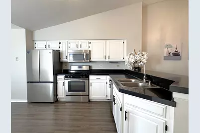 8249 Ripple Ridge, Darien, IL 60561 - Photo 3