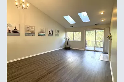 8249 Ripple Ridge, Darien, IL 60561 - Photo 5