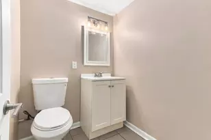 796 E 163rd St, South Holland, IL 60473 - Photo 19