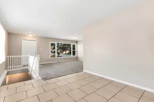 796 E 163rd St, South Holland, IL 60473 - Photo 5