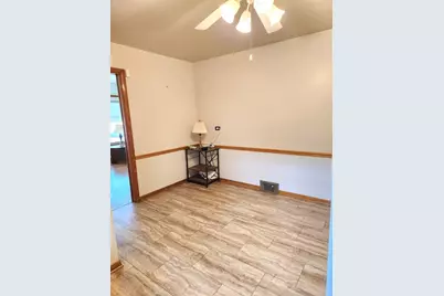 14415 S Saginaw Avenue, Burnham, IL 60633 - Photo 5