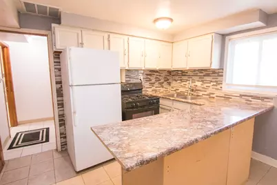 416 S Cherry Hill Drive, Addison, IL 60101 - Photo 21
