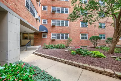 4970 N Marine Drive #427, Chicago, IL 60640 - Photo 1