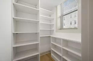 531 Hinman Ave, Evanston, IL 60202 - Photo 9