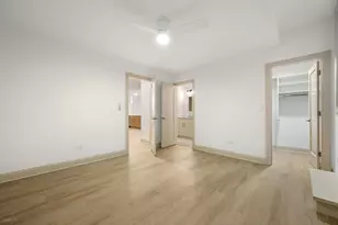 531 Hinman Ave, Evanston, IL 60202 - Photo 15