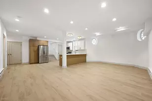 531 Hinman Ave, Evanston, IL 60202 - Photo 5