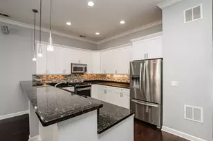 2239 W North Ave, Chicago, IL 60647 - Photo 7