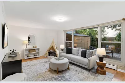 1470 E 56th Street, Chicago, IL 60637 - Photo 27