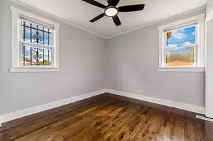11104 S Ave O Ave, Chicago, IL 60617 - Photo 13