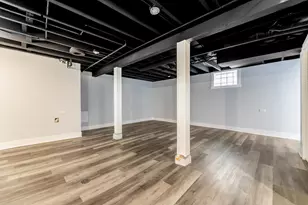 11104 S Ave O Ave, Chicago, IL 60617 - Photo 19