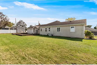 601 Sycamore Road, Lasalle, IL 61301 - Photo 3