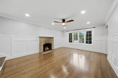 2529 W 110th Place, Chicago, IL 60655 - Photo 3