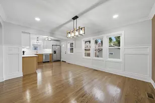 2529 W 110th Pl, Chicago, IL 60655 - Photo 9