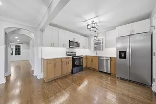 2529 W 110th Pl, Chicago, IL 60655 - Photo 11
