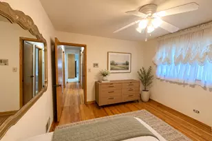 10912 S Longwood Dr, Chicago, IL 60643 - Photo 25