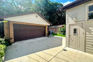 10912 S Longwood Dr, Chicago, IL 60643 - Photo 47