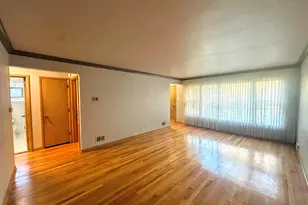 10912 S Longwood Dr, Chicago, IL 60643 - Photo 7
