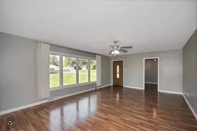 930 S Pine Street, New Lenox, IL 60451 - Photo 5