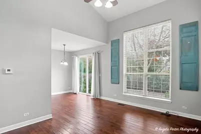 101 Northlight Passe #101, Lake in the Hills, IL 60156 - Photo 15