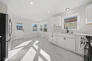 6351 S Kilbourn Ave, Chicago, IL 60629 - Photo 9