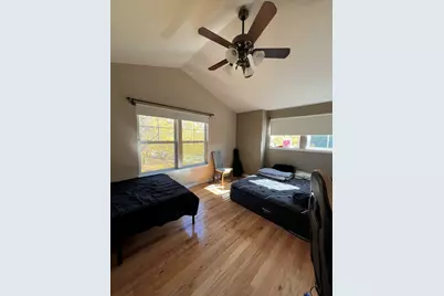 902 Violet Drive, Hanover Park, IL 60133 - Photo 15