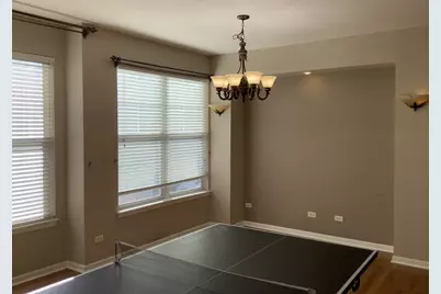 902 Violet Drive, Hanover Park, IL 60133 - Photo 5