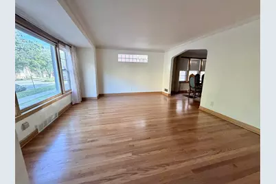 5550 S Karlov Avenue, Chicago, IL 60629 - Photo 3