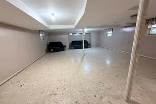 5550 S Karlov Ave, Chicago, IL 60629 - Photo 37