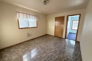 5550 S Karlov Ave, Chicago, IL 60629 - Photo 29