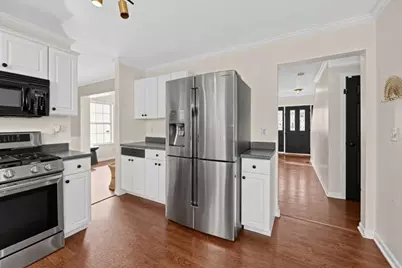 3402 Basswood Lane, Dekalb, IL 60115 - Photo 17