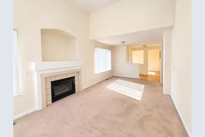 949 Charlela Lane #949, Elk Grove Village, IL 60007 - Photo 5