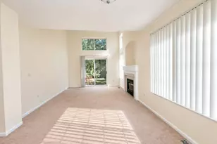 949 Charlela Ln, Elk Grove Village, IL 60007 - Photo 3