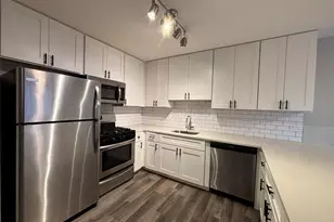 800 Graceland Ave, Des Plaines, IL 60016 - Photo 3