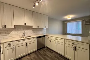 800 Graceland Ave, Des Plaines, IL 60016 - Photo 5