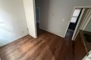 13431 S Baltimore Ave, Chicago, IL 60633 - Photo 3