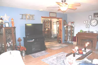8024 Garrett Road, Alma, IL 62807 - Photo 15