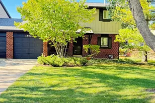 1502 Blackburn St, Wheaton, IL 60189 - Photo 1