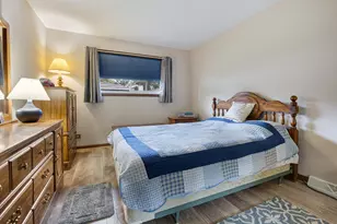 537 Farthing Ln, Des Plaines, IL 60016 - Photo 7