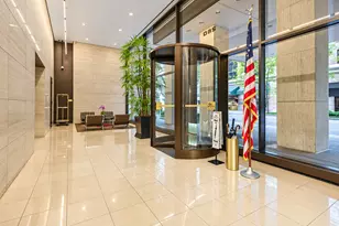 260 E Chestnut St, Chicago, IL 60611 - Photo 3