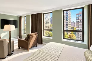 260 E Chestnut St, Chicago, IL 60611 - Photo 9
