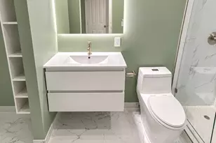 260 E Chestnut St, Chicago, IL 60611 - Photo 11