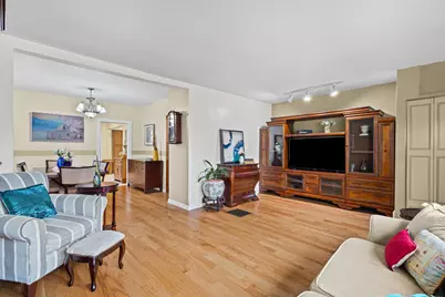 2702 N California Avenue, Chicago, IL 60647 - Photo 3