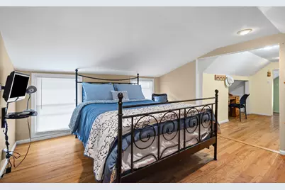 2702 N California Avenue, Chicago, IL 60647 - Photo 13