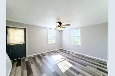 506 W Lincoln Avenue, Onarga, IL 60955 - Photo 5