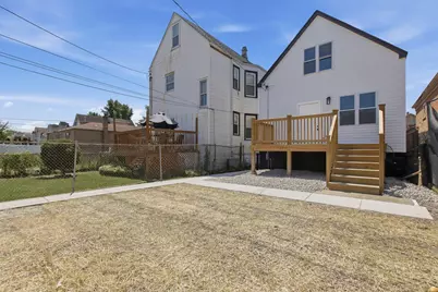 816 N Leamington Avenue, Chicago, IL 60651 - Photo 9