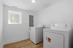 816 N Leamington Ave, Chicago, IL 60651 - Photo 7