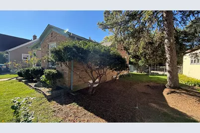 524 Lavoie Avenue, Elgin, IL 60120 - Photo 27